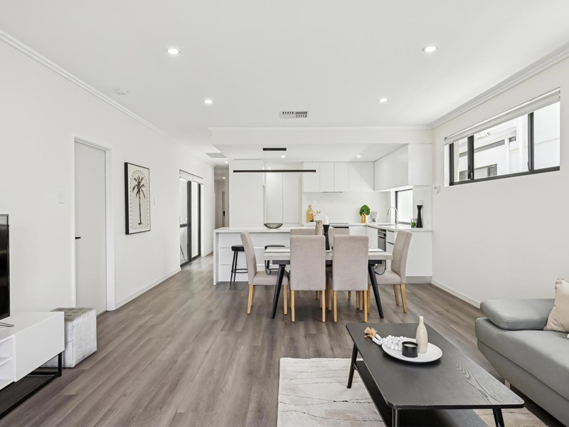 Property for sale in Morley : Passmore Real Estate