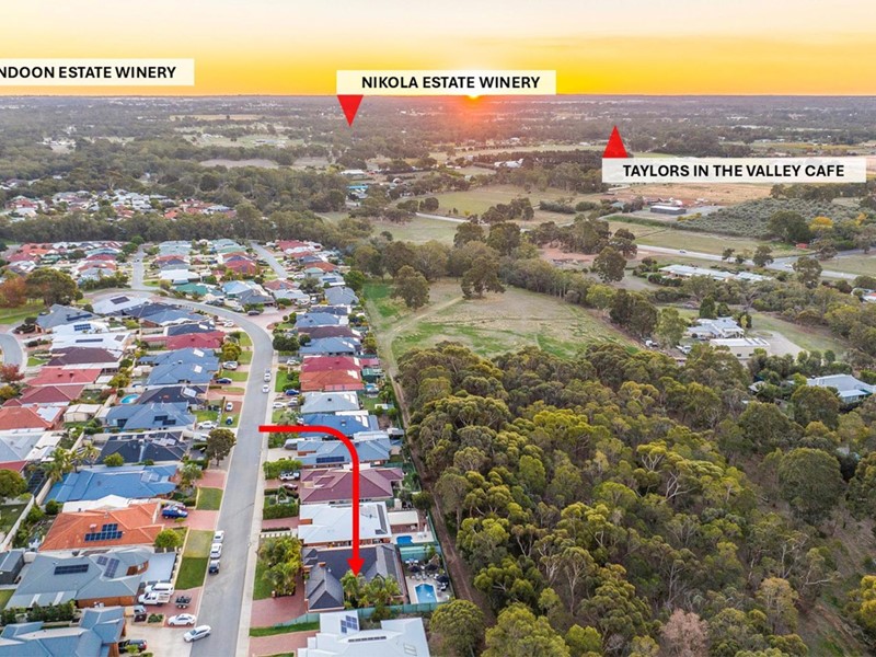 Property for sale in Jane Brook : Passmore Real Estate
