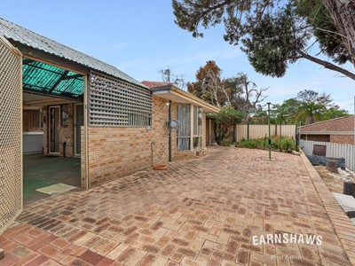 Property for sale in Swan View