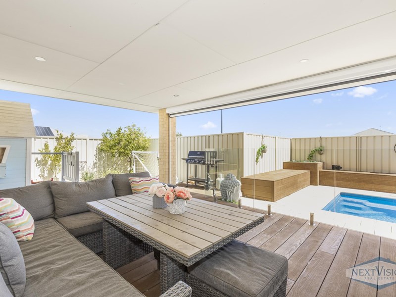 Property for sale in Lake Coogee