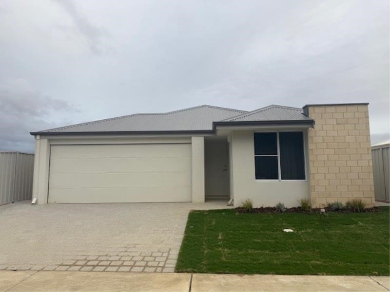 Property for rent in Byford