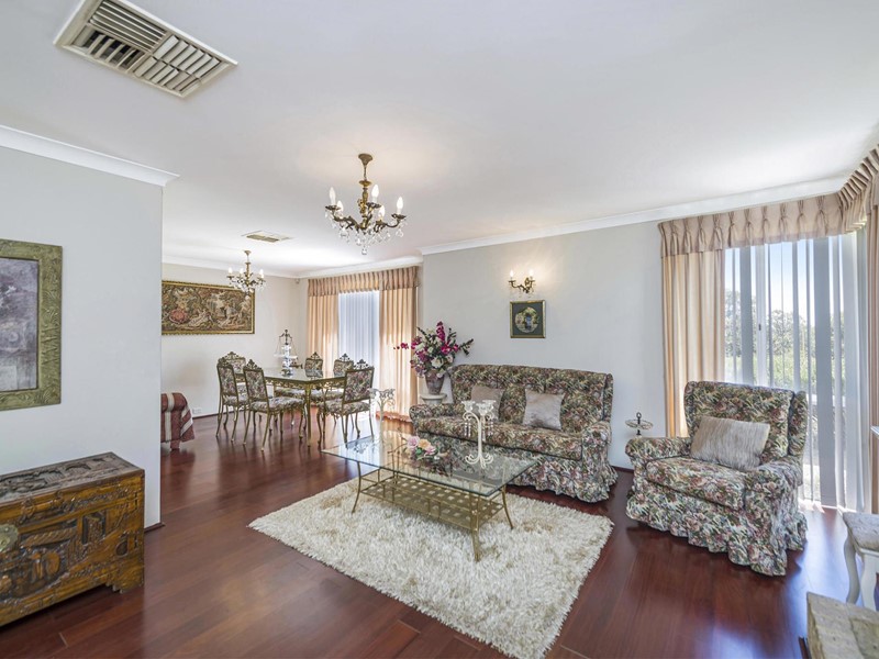 Property for sale in Dianella : Passmore Real Estate