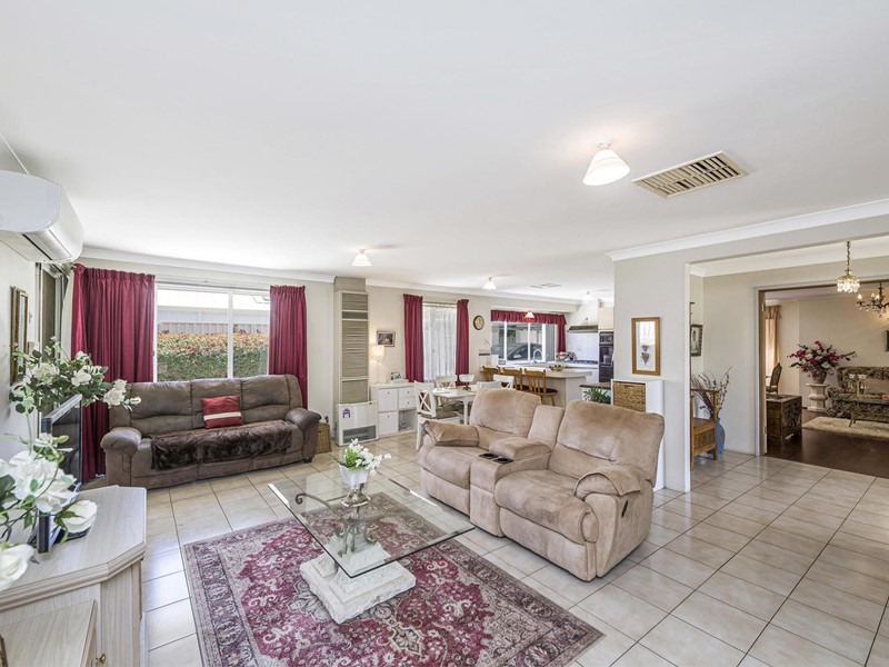 Property for sale in Dianella : Passmore Real Estate
