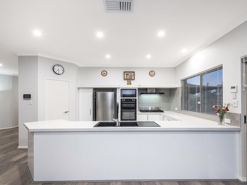 Property for sale in Dianella : Passmore Real Estate