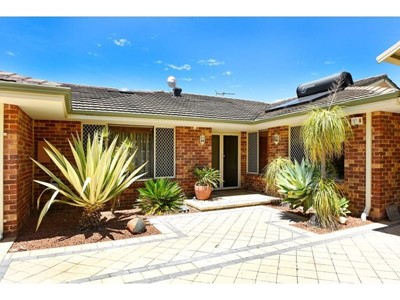 Property CURRENT in Edgewater