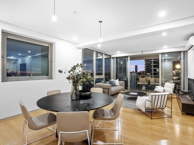 Property for rent in East Perth