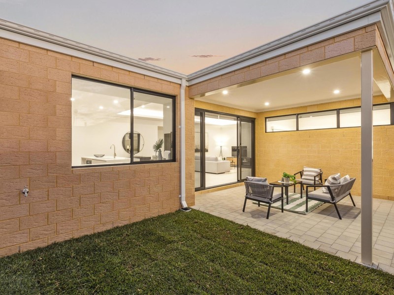 Property for sale in Morley : Passmore Real Estate