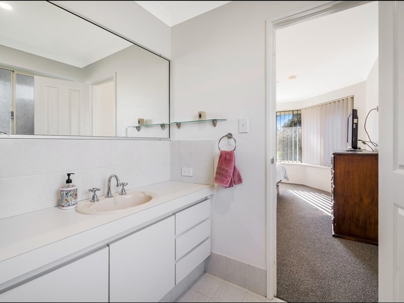 Property for sale in Mindarie : Dempsey Real Estate