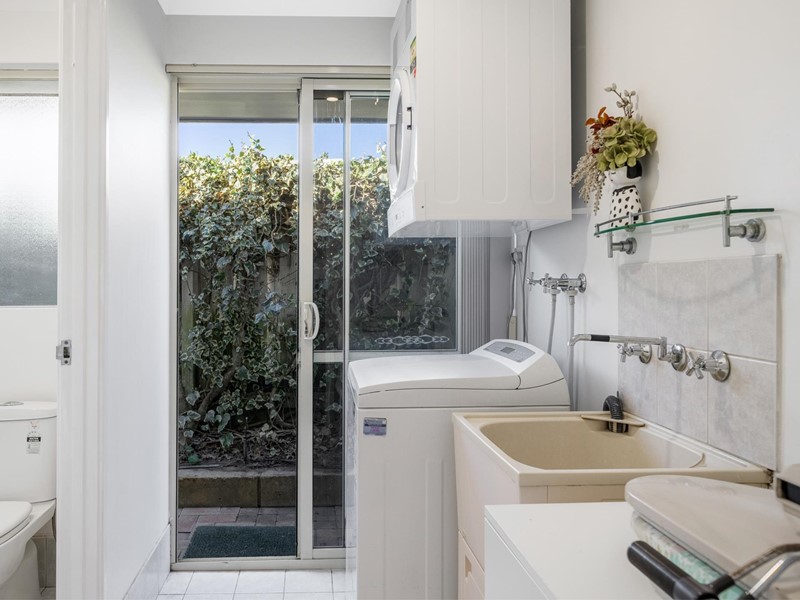 Property for sale in Mindarie : Dempsey Real Estate