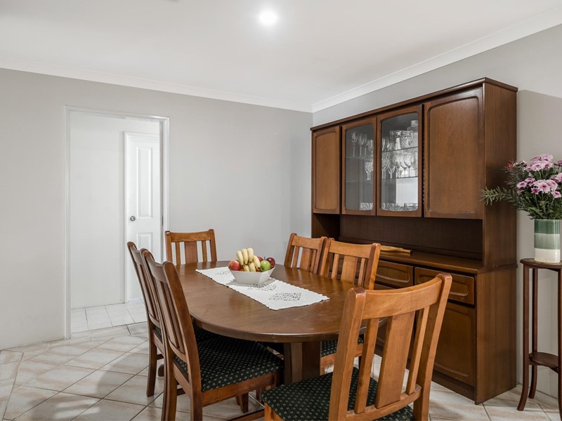 Property for sale in Mindarie : Dempsey Real Estate