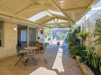 Property for sale in Mindarie : Dempsey Real Estate