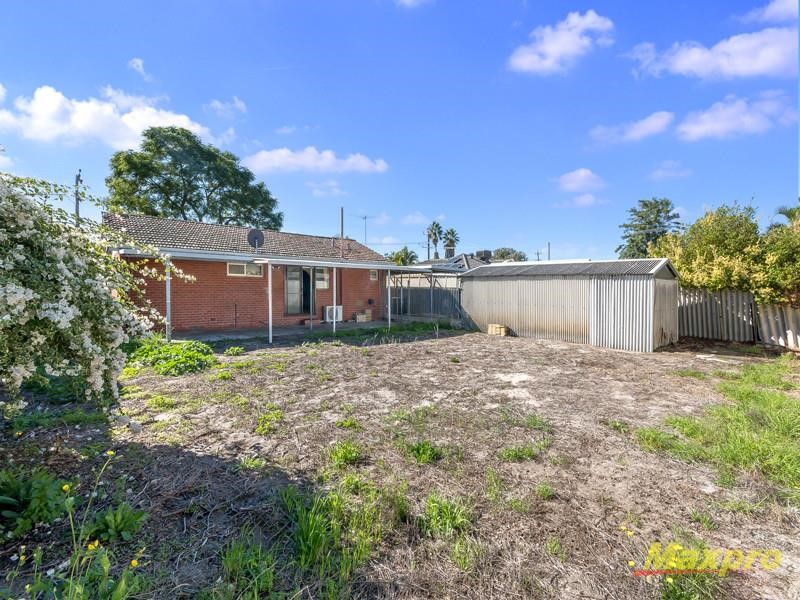 Property for sale in Langford, 10 Norbury Way, David Milkovits MAXPRO REAL ESTATE