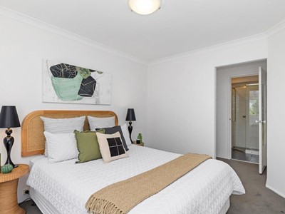 Property For Sale in Victoria Park