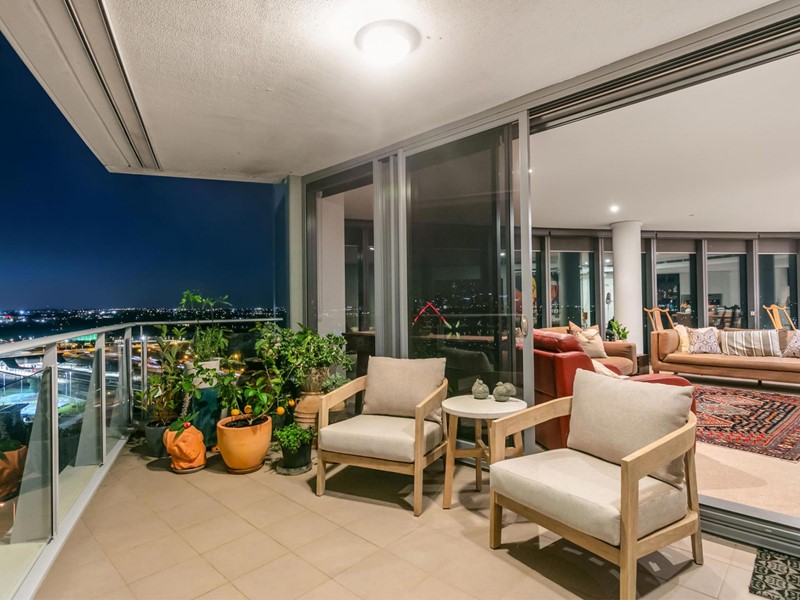 Property for sale in Burswood : Passmore Real Estate