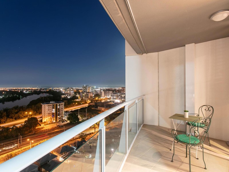 Property for sale in Burswood : Passmore Real Estate