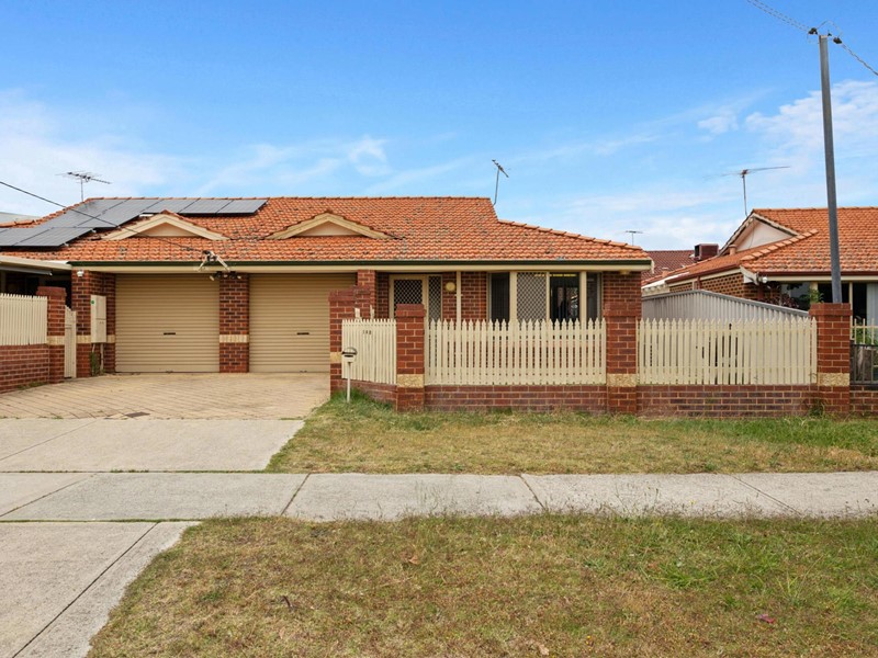 Property for sale in Midland : Passmore Real Estate