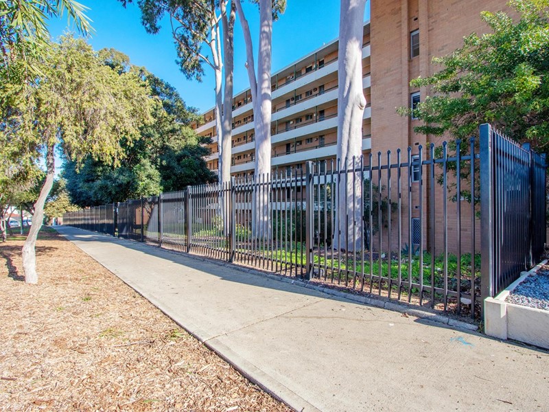 Property For Sale in Victoria Park