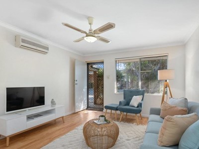 Property for rent in Scarborough : West Coast Real Estate