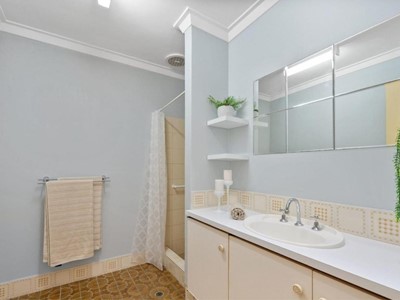 Property for rent in Scarborough : West Coast Real Estate