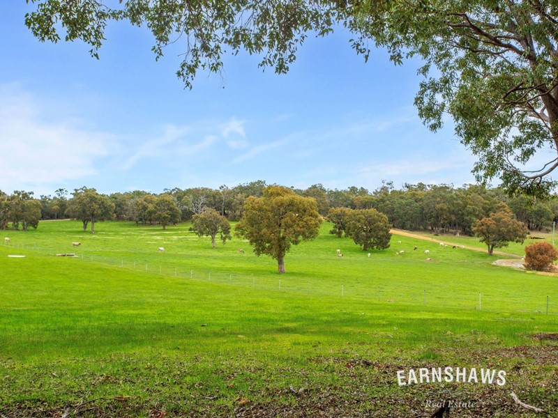Property for sale in Gidgegannup
