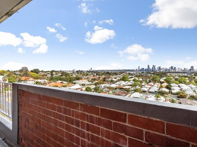 Property For Sale in Victoria Park