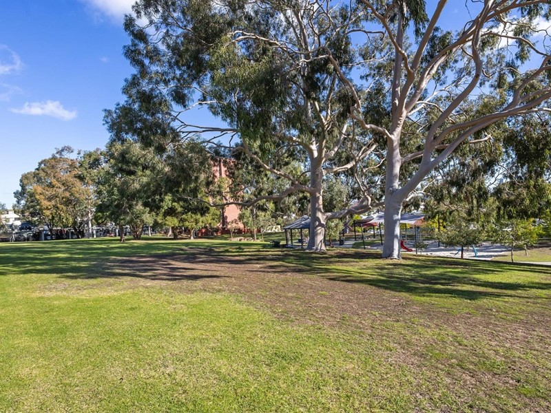 Property For Sale in Victoria Park