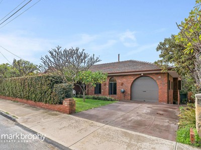 Property for sale in South Fremantle : Mark Brophy Estate Agent