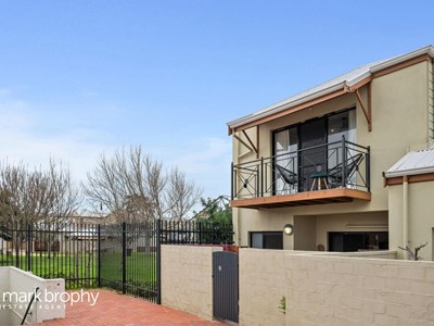 Property for sale in South Fremantle : Mark Brophy Estate Agent