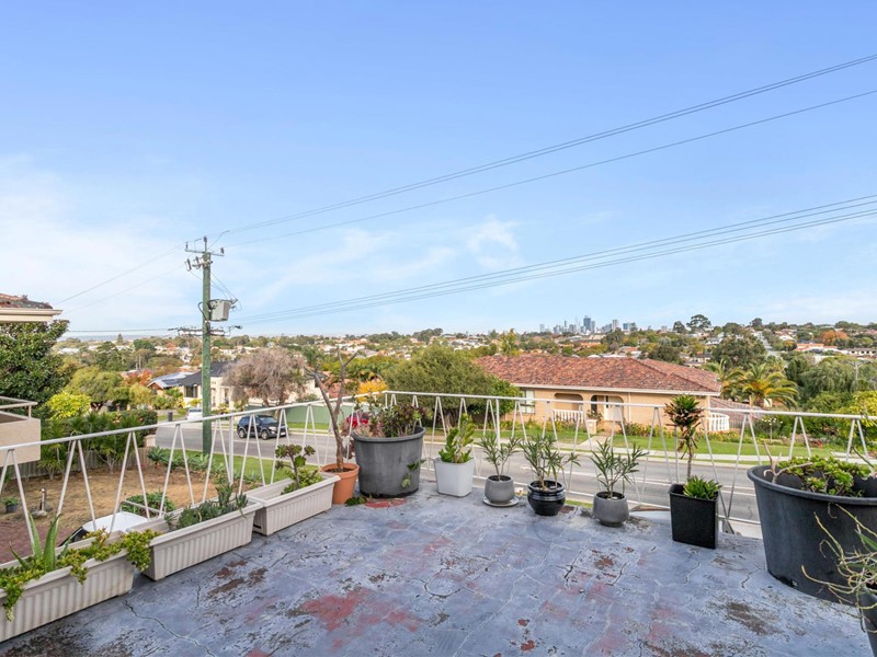 Property for sale in Joondanna : Passmore Real Estate