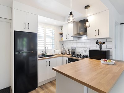 Property for rent in 
                                Scarborough : West Coast Real Estate