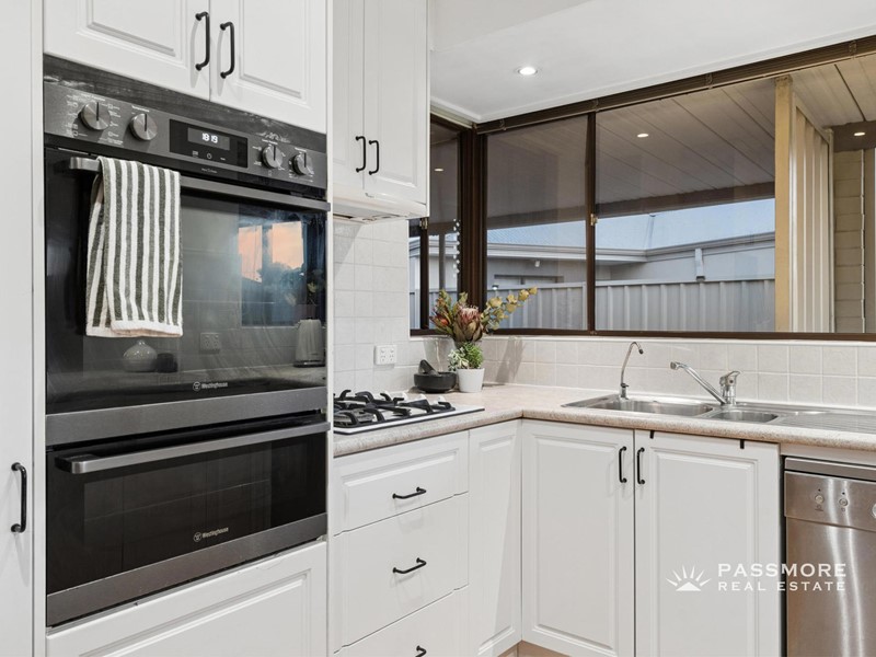 Property for sale in Morley : Passmore Real Estate