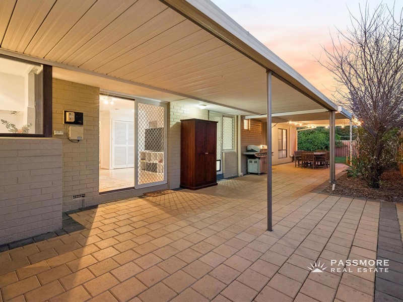 Property for sale in Morley : Passmore Real Estate