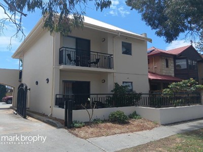 Property for sale in South Fremantle : Mark Brophy Estate Agent
