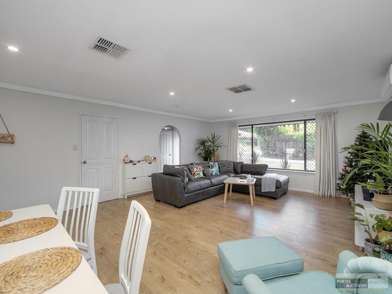 Property for sale in Forrestfield : Porter Matthews Metro Real Estate