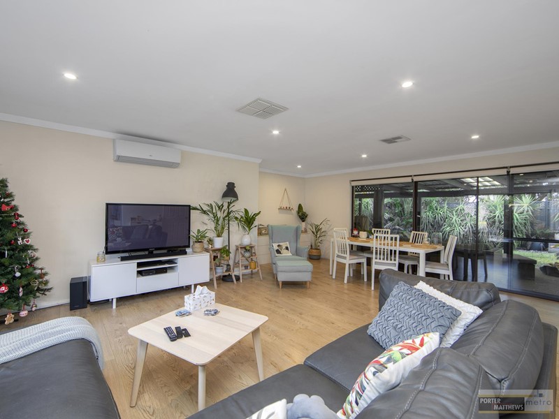 Property for sale in Forrestfield : Porter Matthews Metro Real Estate