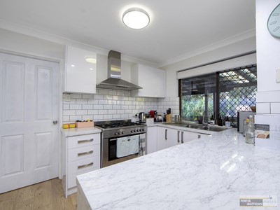 Property for sale in Forrestfield : Porter Matthews Metro Real Estate