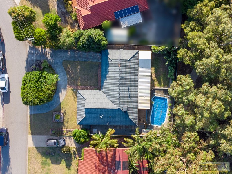 Property for sale in Forrestfield : Porter Matthews Metro Real Estate