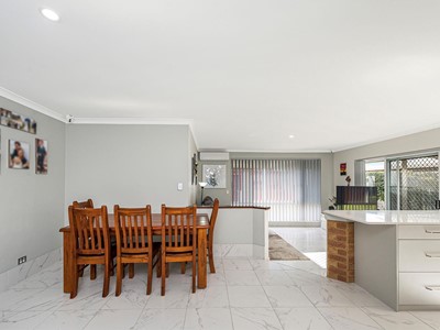 Property for sale in Ballajura : Dempsey Real Estate