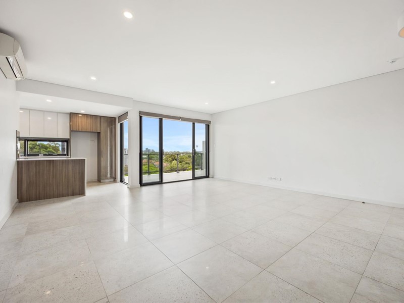 Property for sale in Booragoon : Jacky Ladbrook Real Estate