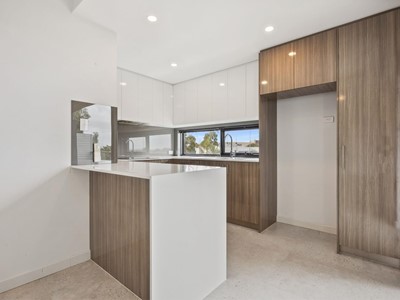 Property for sale in Booragoon : Jacky Ladbrook Real Estate