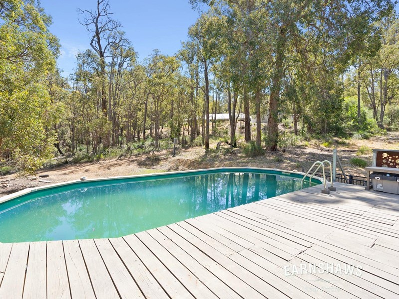 Property for sale in Mundaring