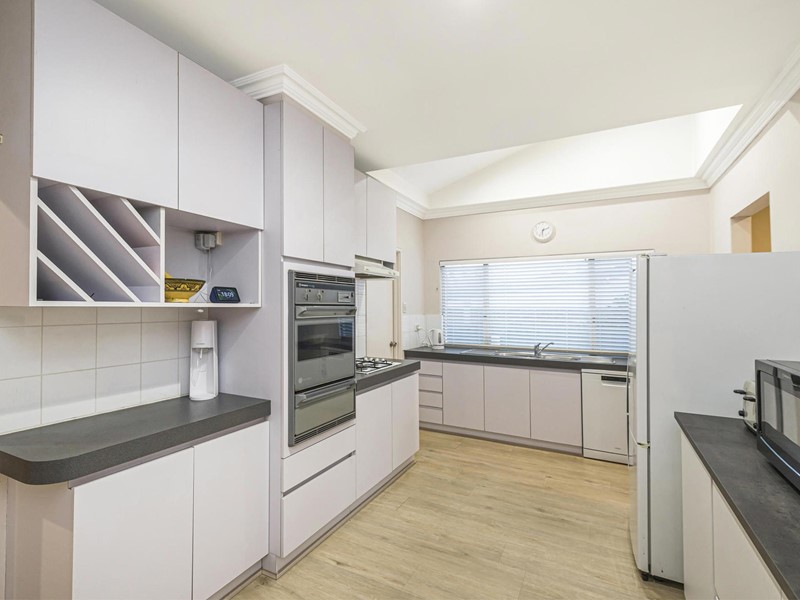 Property for sale in Yokine : Passmore Real Estate
