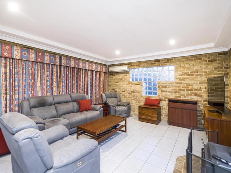 Property for sale in Yokine : Passmore Real Estate
