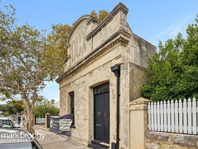 Property for sale in Fremantle : Mark Brophy Estate Agent