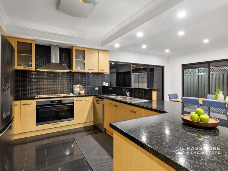 Property for sale in Morley : Passmore Real Estate
