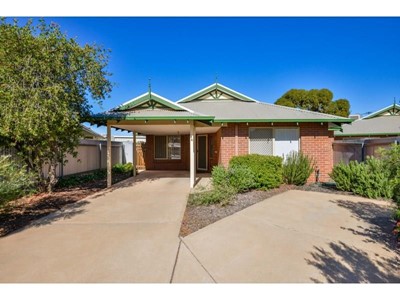 Property for sale in Hannans