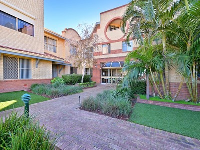 Property available now in Dianella : Seniors Own Real Estate