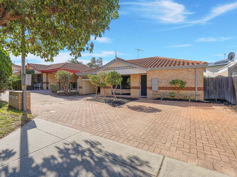 Property for sale in Innaloo : Dempsey Real Estate