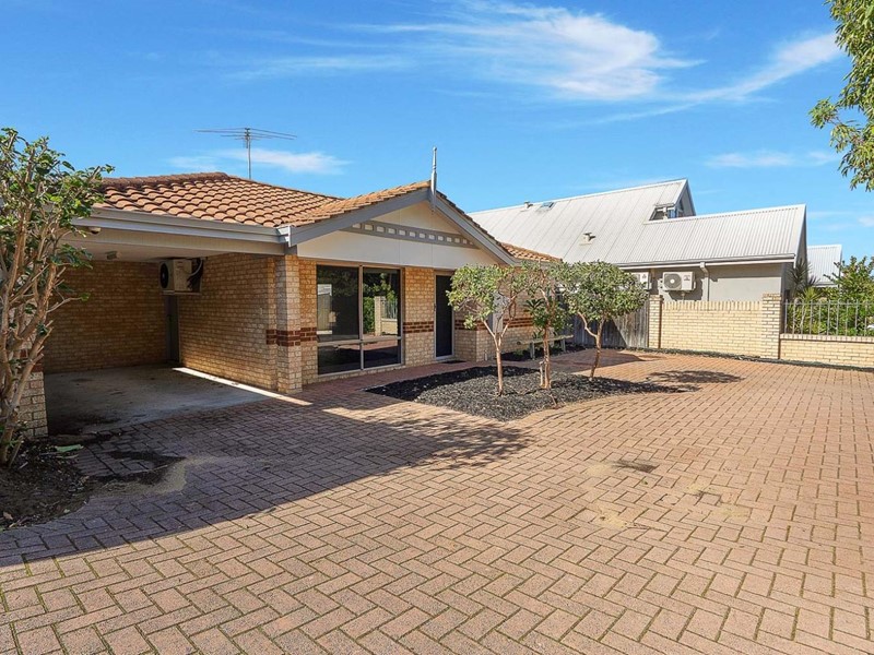 Property for sale in Innaloo : Dempsey Real Estate