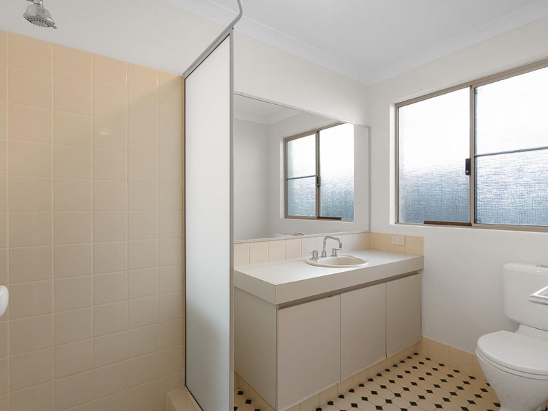 Property for sale in Innaloo : Dempsey Real Estate